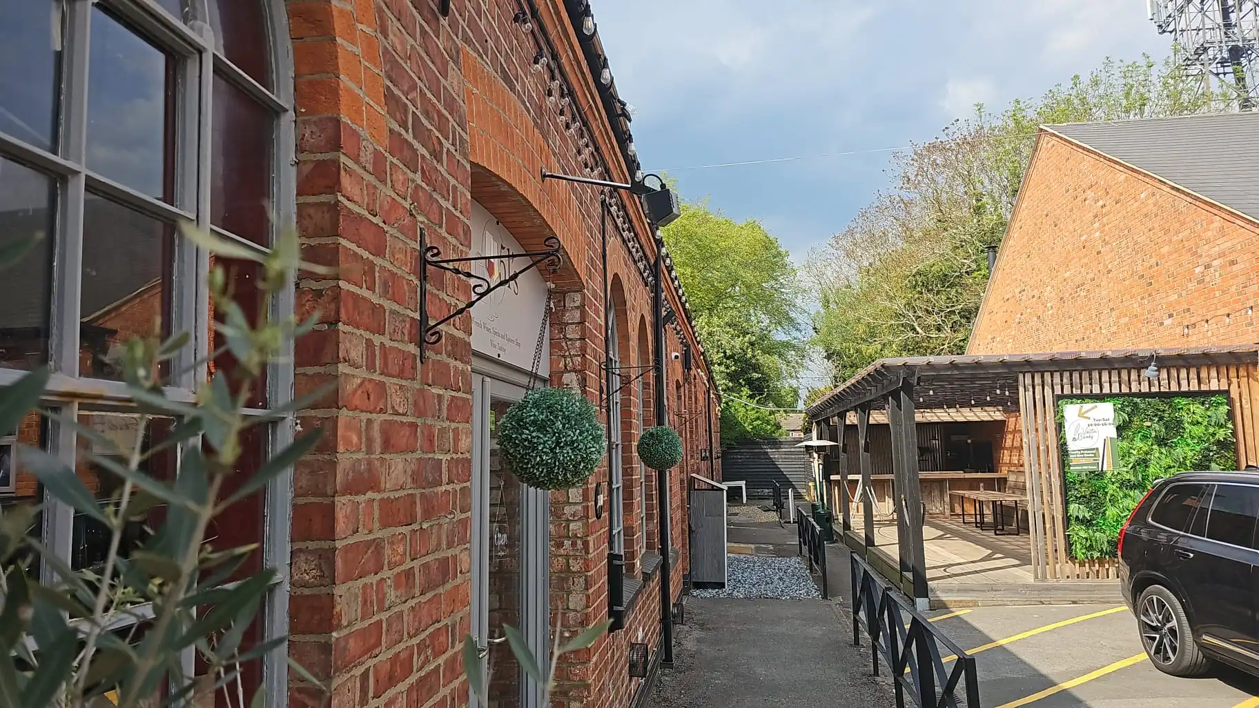 51 Wines Ltd
